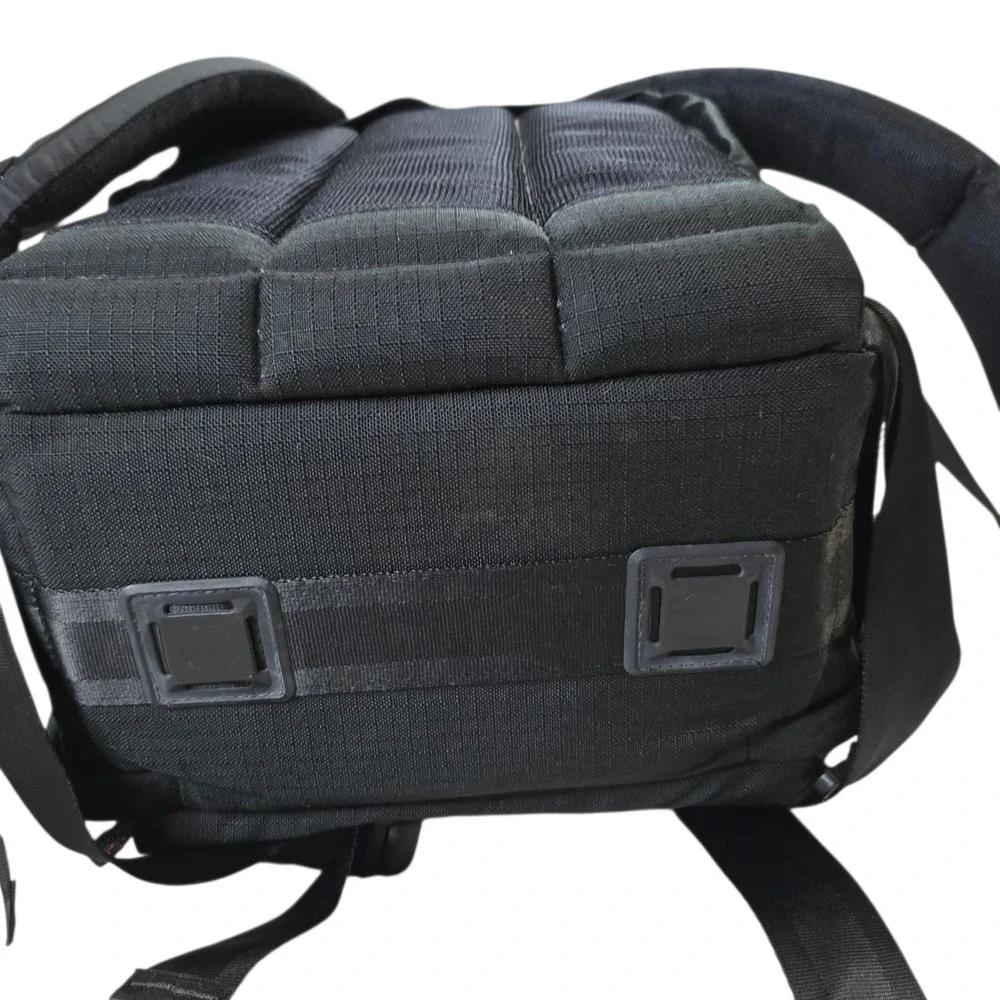 Tamrac 759 Expedition Grade Professional Camera Backpack Compartment‎ For Laptop